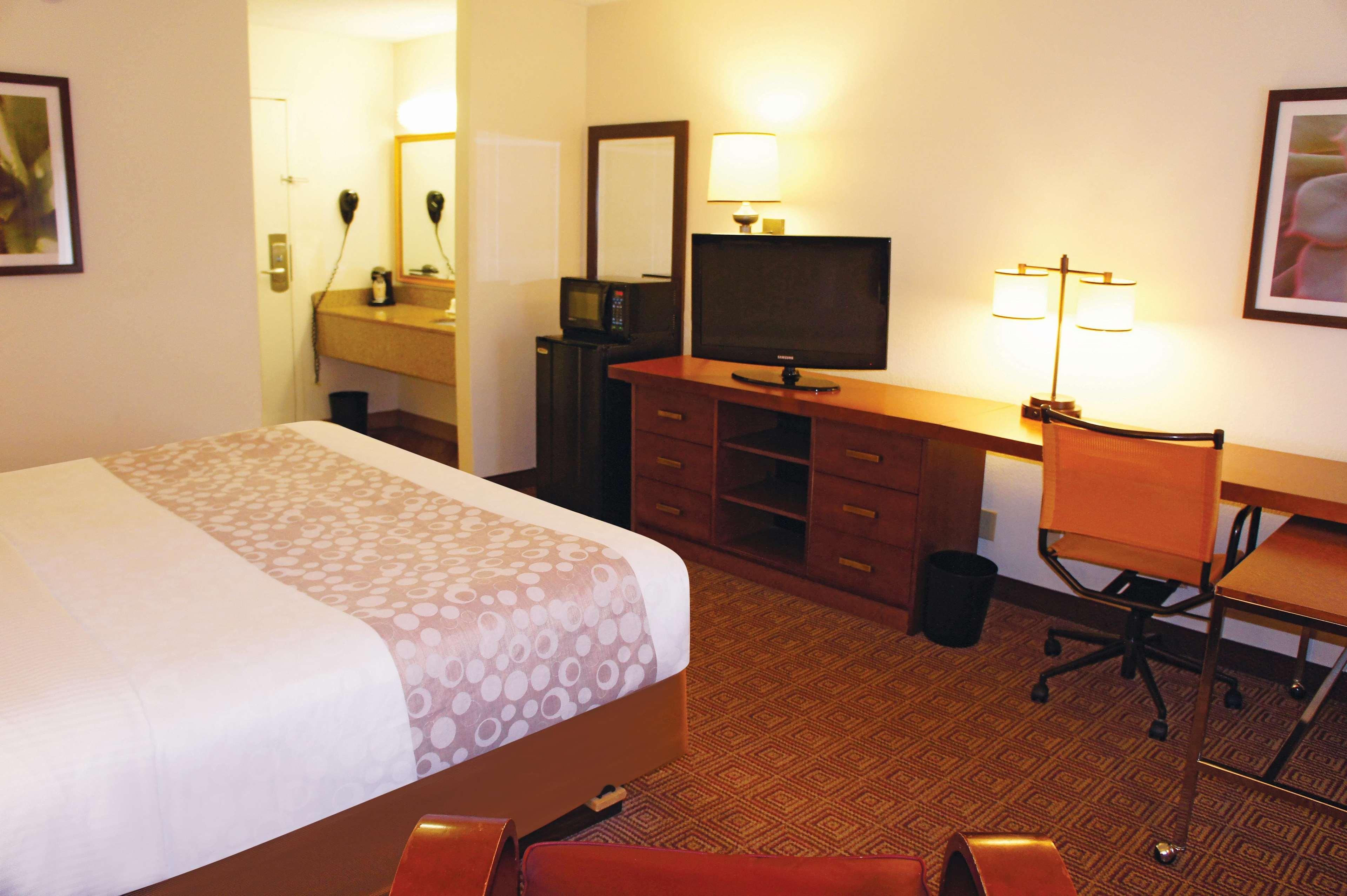 La Quinta Inn By Wyndham Minneapolis Airport Bloomington Bagian luar foto